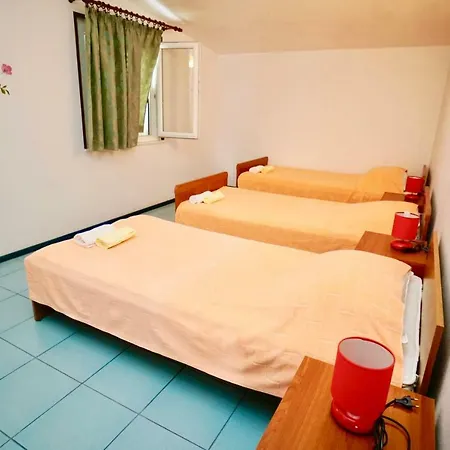 B Apartman Διαμέρισμα *